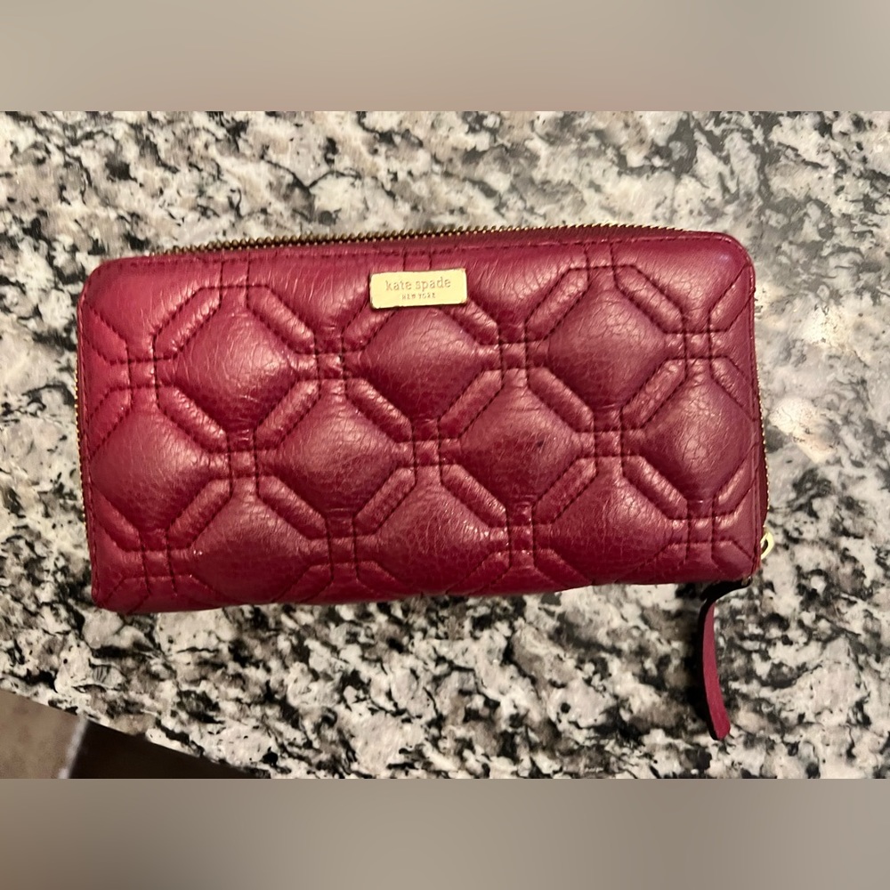 Very nice Kate Spade wallet